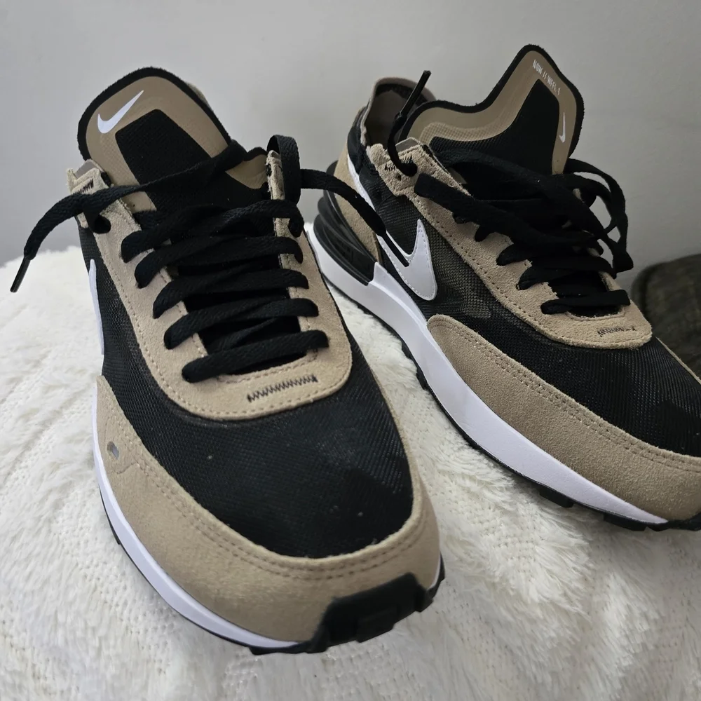 Nike Black and Tan Sneakers with Suede Upper